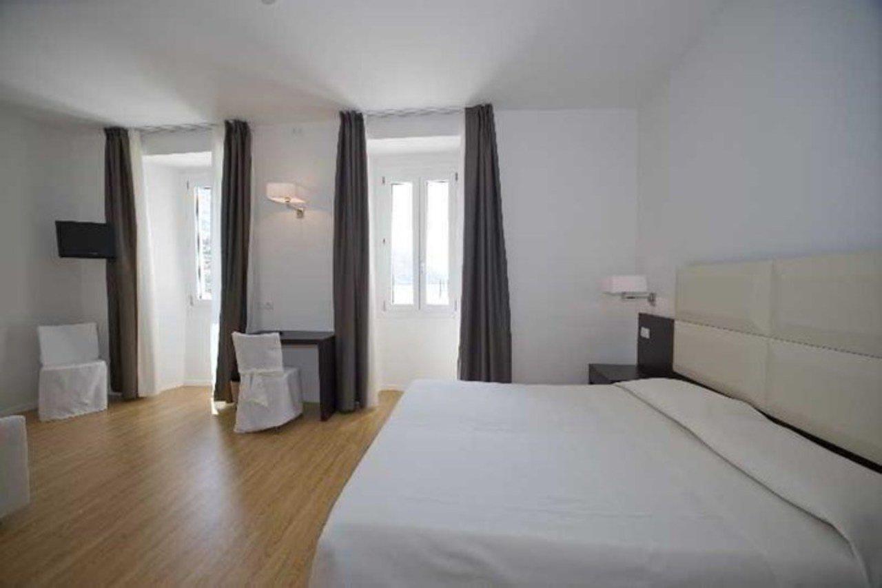 Hotel Geier Torbole Sul Garda Esterno foto
